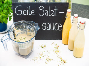 Geile Salatsauce mit Sesam, Hanfsamen, Sonnenblumenkernen und Datteln