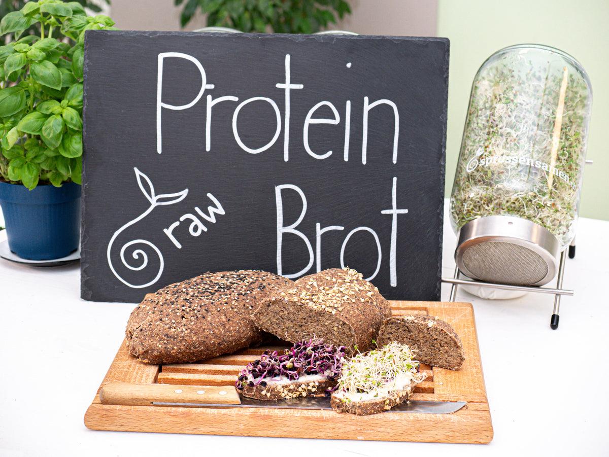 Protein-Brot Raw mit Protein-Mix Sprossen und Sonnenblumenkernen ...
