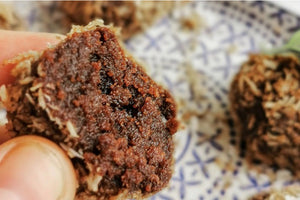 Sonnenblumen- Energiekugeln mit Datteln